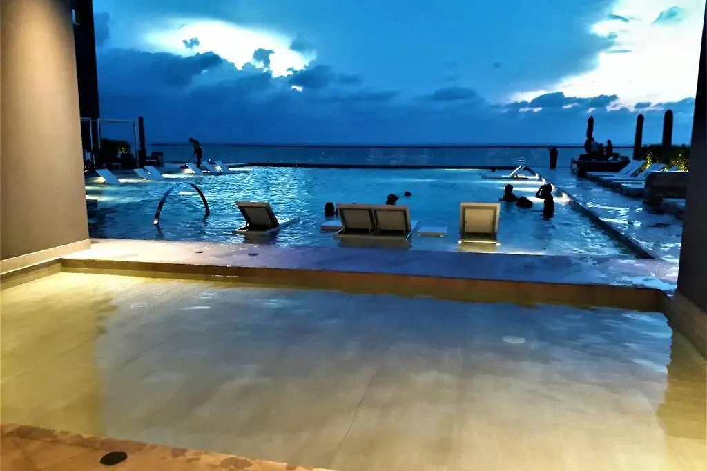 Apartment Piso 41 Boca Grande Hermosa Vista Al Mar, Bahia Y Ciudad Amurallada Limpieza Y Registro Gratis Para Estadias Superiores A Dos Noches