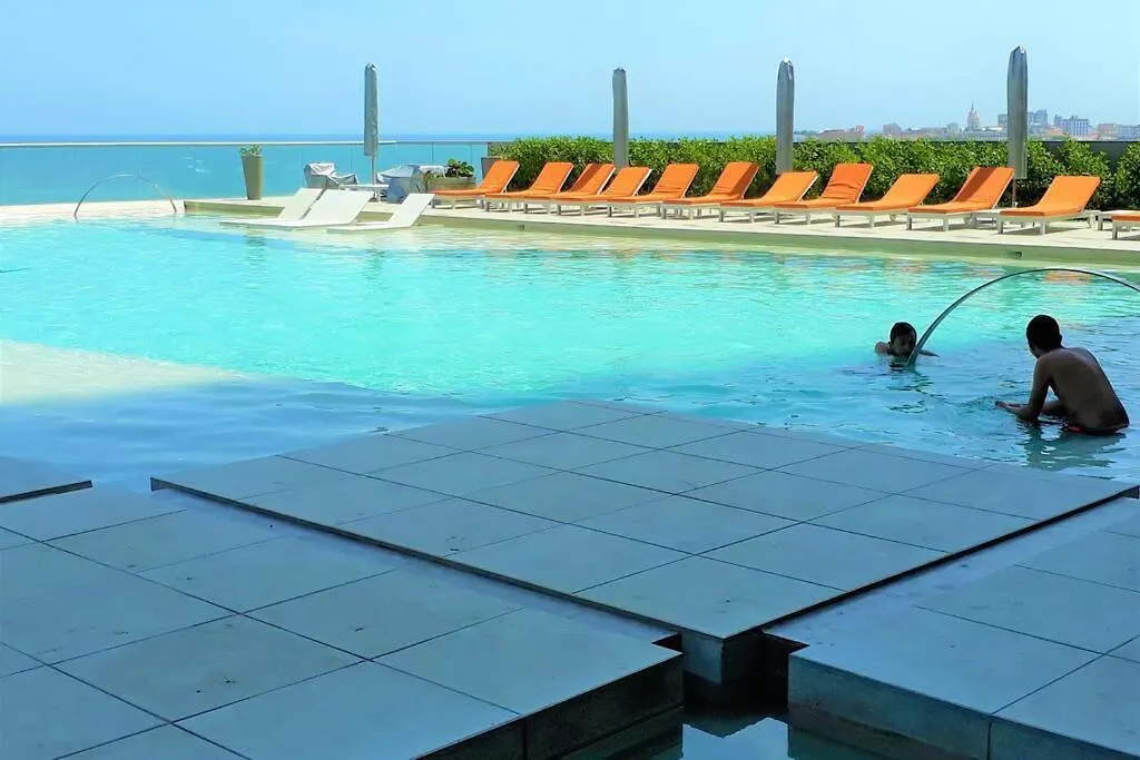 Piso 41 Boca Grande Hermosa Vista Al Mar, Bahia Y Ciudad Amurallada Limpieza Y Registro Gratis Para Estadias Superiores A Dos Noches Cartagena