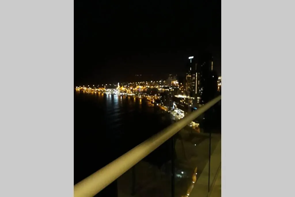 Piso 41 Boca Grande Hermosa Vista Al Mar, Bahia Y Ciudad Amurallada Limpieza Y Registro Gratis Para Estadias Superiores A Dos Noches Lägenhet